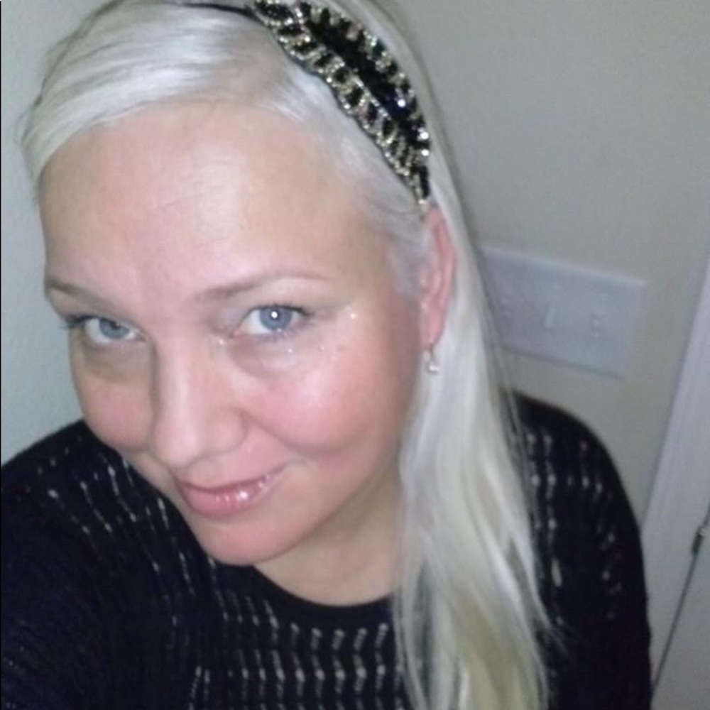 Meet your Posher, Shannon